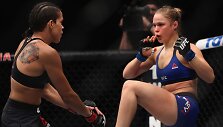 Ronda Rousey prie&scaron; Amandą Nunez