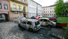 Padegti automobiliai