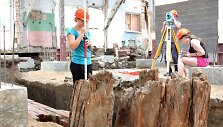 Archeologai senajame sandėlyje aptiko analogų neturinčią silkių rū&scaron;iavimo ir laikymo sistemą.
