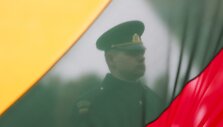 Valstybės vėliavos pakėlimo ceremonija
