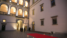 Valdovu rūmai