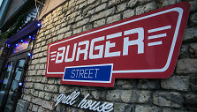 Kavinė &bdquo;Burger street&ldquo;