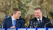 Ramūnas Karbauskis, Saulius Skvernelis