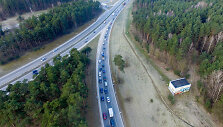 Automobilių spūstis vakariniame aplinkkelyje