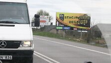 Pirmoji komercinė kelionė į Lenkiją