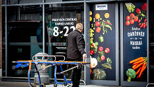 Prekybos centre &bdquo;Maxima&ldquo; aptiktas jaunos moters lavonas