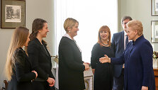 Prezidentės susitikimas su &Scaron;vietimo ir mokslo ministerijos darbuotojais