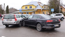 Į avariją pateko Pagėgių merą V. Komskį vežęs savivaldybės automobilis