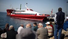 I&scaron; Graikijos deportuotų migrantų laivas pasiekia Turkiją