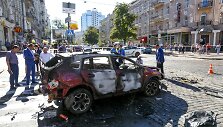 Kijevo centre sprogus automobiliui žuvo žurnalistas Pavelas &Scaron;eremetas