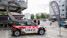 \"Uber\" automobilis Vilniuje