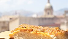Sfincione &ndash; vienas i&scaron; kalėdinių patiekalų Sicilijoje