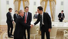 V.Putinas priėmė svečius i&scaron; elitinės Itono kolegijos