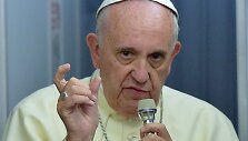 Popiežius Pranci&scaron;kus kalba žurnalistams grįžtant i&scaron; apa&scaron;tali&scaron;kos kelionės  