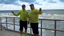 Tikslas pasiektas - i&scaron; Vilniaus į Palangą vyrai atvažiavo paspirtukais