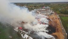 &bdquo;Gairelitoje&ldquo; kilusio gaisro vaizdas i&scaron; sraigtasparnio antrąją dieną