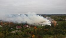 &bdquo;Gairelitoje&ldquo; kilusio gaisro vaizdas i&scaron; sraigtasparnio antrąją dieną