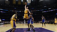 Larry Nance'o dėjimas