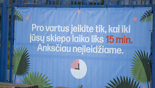 Vilniuje &ndash; pusvalandį trukusios lenktynės dėl &scaron;imto likusių vakcinų 