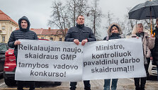 Protestas prie SAM