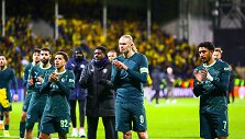 Erlingas Haalandas ir kiti &bdquo;Man City&ldquo; žaidėjai