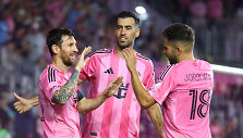 Lionelis Messi, Sergio Busquetsas, Jordi Alba