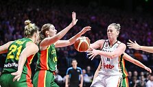 Belgijos rinktinė su Emma Meesseman (de&scaron;inėje) prie&scaron;akyje gins Europos čempionių titulą.