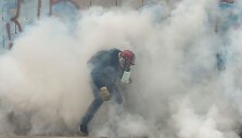 Venesueloje neslūgsta neramumai