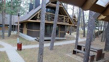 Nenaudojamas naujutėlis Palū&scaron;ės turizmo centras jau pradėjo pelyti