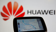 &bdquo;Huawei&ldquo; savo telefonuose siūlys &bdquo;TomTom&ldquo; navigacijos paslaugas