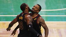LeBronas Jamesas ir J.R.Smithas