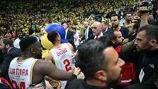 Chaosas &bdquo;Fenerbahče&ldquo; &ndash; &bdquo;Monaco&ldquo; rungtynėse