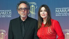 Timas Burtonas ir Monica Bellucci