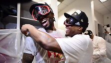 &bdquo;Toronto Raptors&ldquo; &scaron;ėlsmas rūbinėje