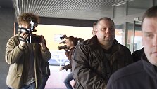 Sausio 13-osios įvykių bylos įtariamasis atvesdintas į teismą.