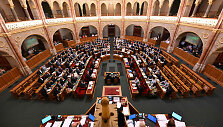 Vengrijos parlamentas / ATTILA KISBENEDEK / AFP