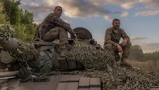 Karas Ukrainoje / ROMAN PILIPEY / AFP