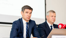 Simonas Krėp&scaron;ta, Liudas Ali&scaron;auskas