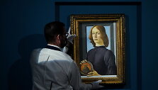 S.Botticelli &bdquo;Jaunuolis su medalionu&ldquo;