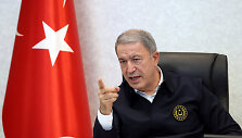 Turkijos gynybos ministras Hulusi Akaras