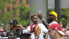 LeBronas Jamesas su sūnumi