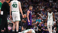 Domantas Sabonis ir Jasonas Tatumas