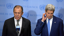 Sergejus Lavrovas ir Johnas Kerry