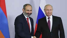Nikolas Pa&scaron;inianas ir Vladimiras Putinas