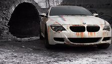 BMW M6 modelį pavertė pamir&scaron;tu rūdžių kalnu