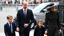 Princas Williamas, Kate Middleton su vaikais