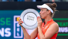 Elise Mertens