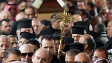 Vienos i&scaron;puolio Turkijoje aukų laidotuvės prie Jordanijos sostinės Amano
