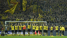 Dortmundo &bdquo;Borussia&ldquo; &scaron;venčia pergalę