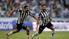 Hulkas ir Diego Costa